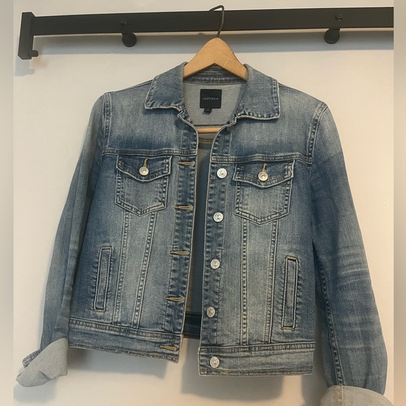 Just USA Jackets & Blazers - Women’ Denim Jacket Just USA. Size small.